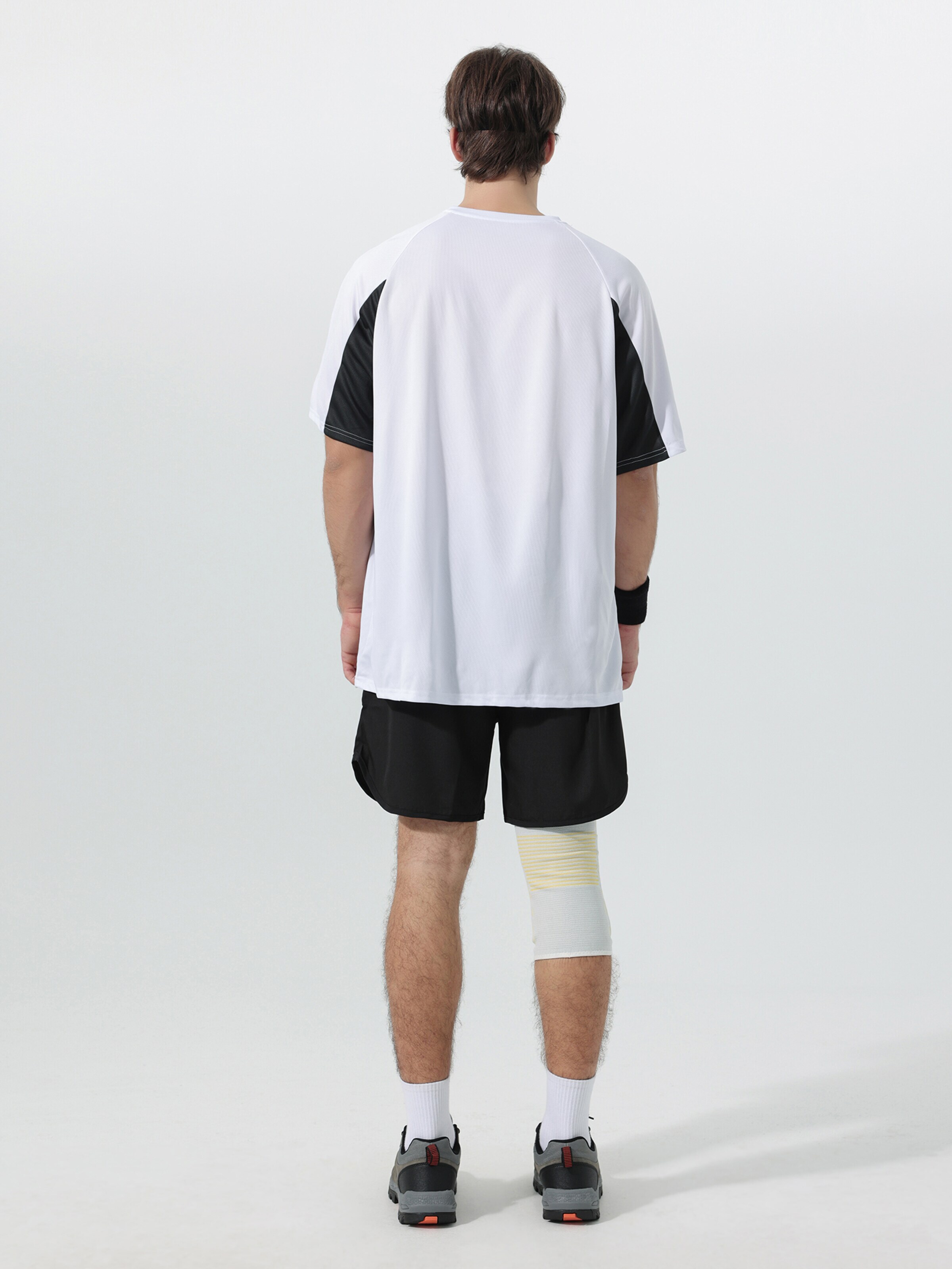 YOUTHUP Shirt 'Formgerecht'‌‌‌‌‌‌‌‌ in Weiß