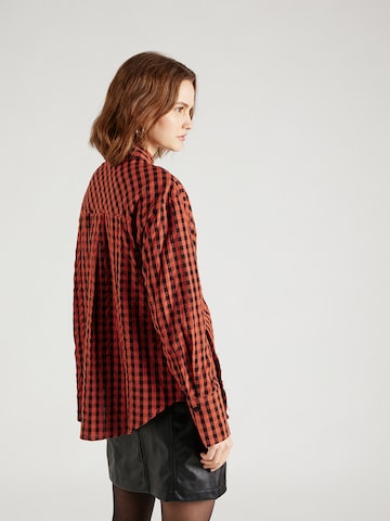 TOPSHOP - Blusa em vermelho