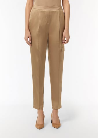 Effilé Pantalon à plis COMMA en marron : devant