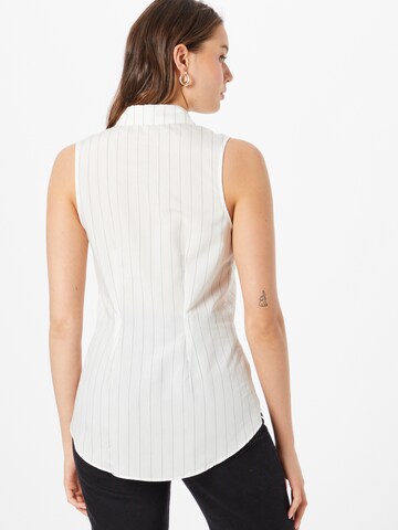 River Island Bluse in Weiß