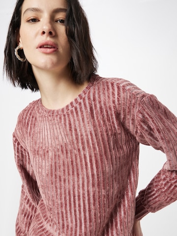 ABOUT YOU Sweater 'Loana' in Pink