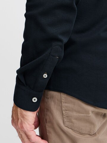 FQ1924 - Ajuste regular Camisa 'STEVEN' en azul