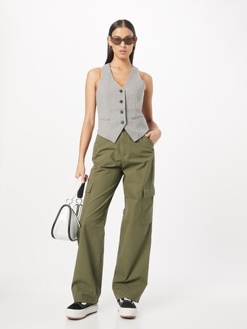 Dr. Denim - Loosefit Pantalón cargo 'Donna' en verde