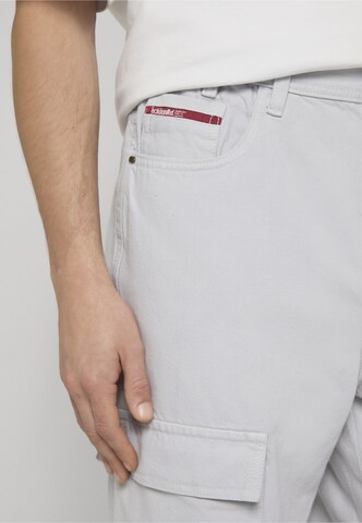 Ecko Unlimited Regular Cargo Pants in Grey