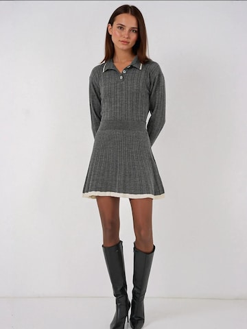 Costume Bigdart en gris