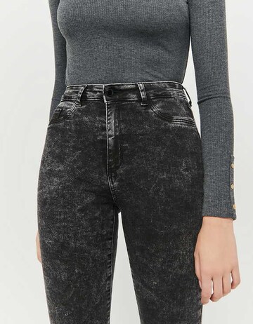 Tally Weijl Skinny Jeans in Grau
