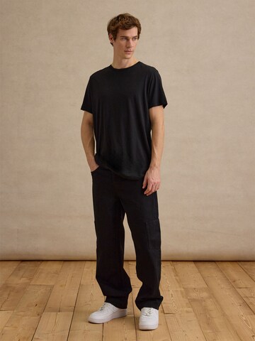 DAN FOX APPAREL Обычный Джинсы-карго 'Bennet' в Черный