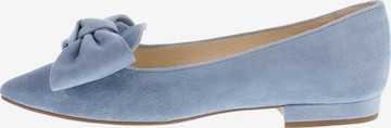 XAVER LUIS Schuhmanufaktur Ballerina 'COCOS - mit großer Lederschleife' in Blau: Vorderseite