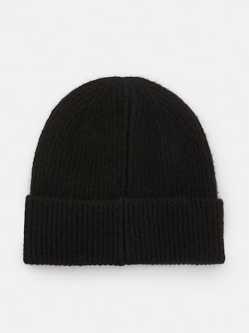 Pull&Bear Mütze in Schwarz