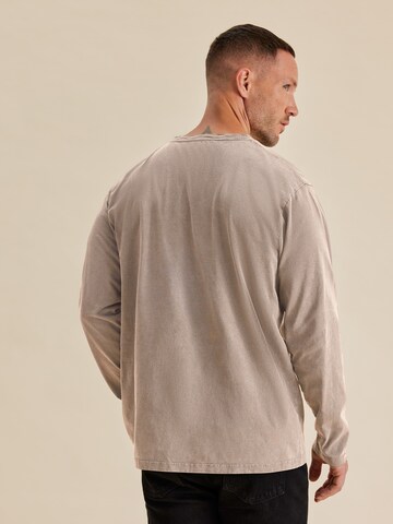 DAN FOX APPAREL Shirt 'Chris' in Beige