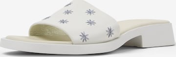 Mule ' Dana ' CAMPER en blanc : devant