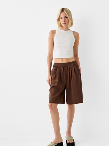 Bershka Loose fit Trousers in Brown