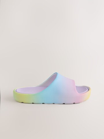 Next Szandálok - vegyes színek