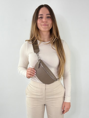 lePelou Gürteltasche 'MILA small'‌‌‌‌‌‌‌‌ in Grau