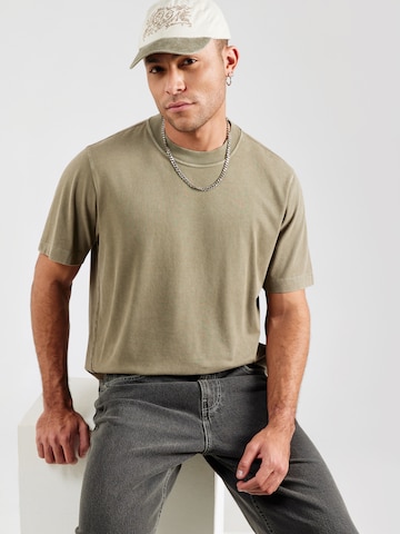 Abercrombie & Fitch Shirt in Green: front