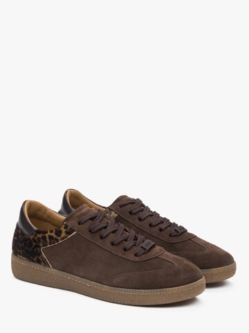 Estro Slip On '09-3223'‌‌‌‌‌ in Braun