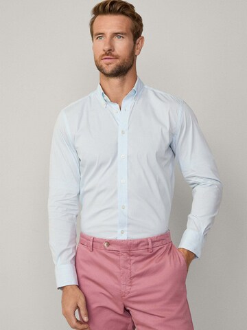 Coupe slim Chemise 'Ess' Hackett London en bleu : devant
