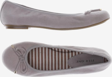 Pier One Flats & Loafers in 37 in Beige: front