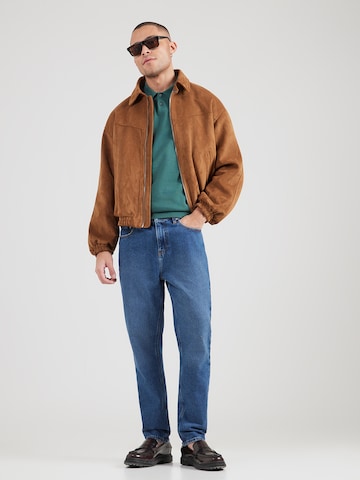 Lyle & Scott Дънки Tapered Leg Дънки в синьо