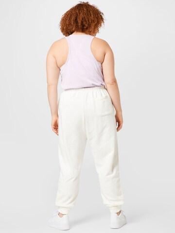 Reebok Loose fit Trousers in White