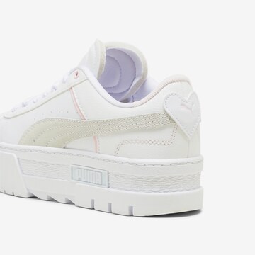 Baskets basses 'Mayze Queen of Hearts' PUMA en blanc