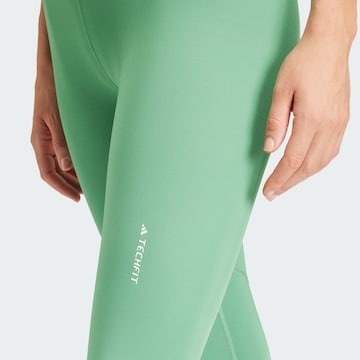 ADIDAS PERFORMANCE Skinny Spodnie sportowe 'Techfit' w kolorze zielony