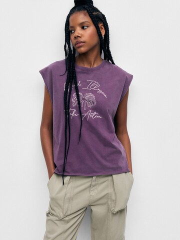 Pull&Bear T-Shirt in Lila