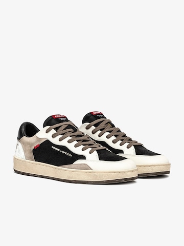 Sneaker bassa 'Chelsea' di Crime London in nero