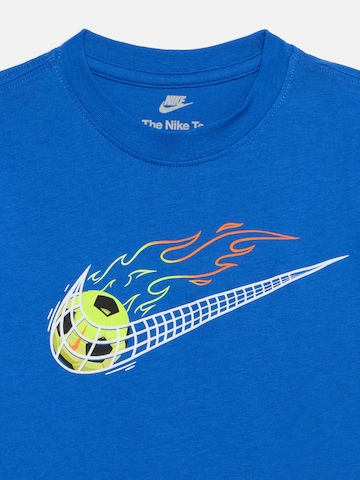T-Shirt 'SOCCER SWOOSH' Nike Sportswear en bleu