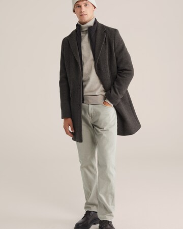 WE Fashion Преходно палто в кафяво: отпред