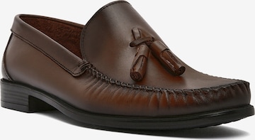 Mocassin Derimod en marron : devant