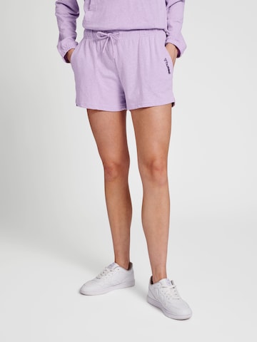 Regular Pantalon de sport Hummel en violet : devant