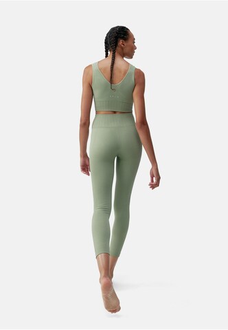 Born Living Yoga Top 'Annapurna' in Green