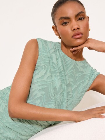 Lipsy Kleid in Grün