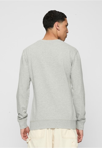 MT Men Sweatshirt 'Pray 2.0' in Grau