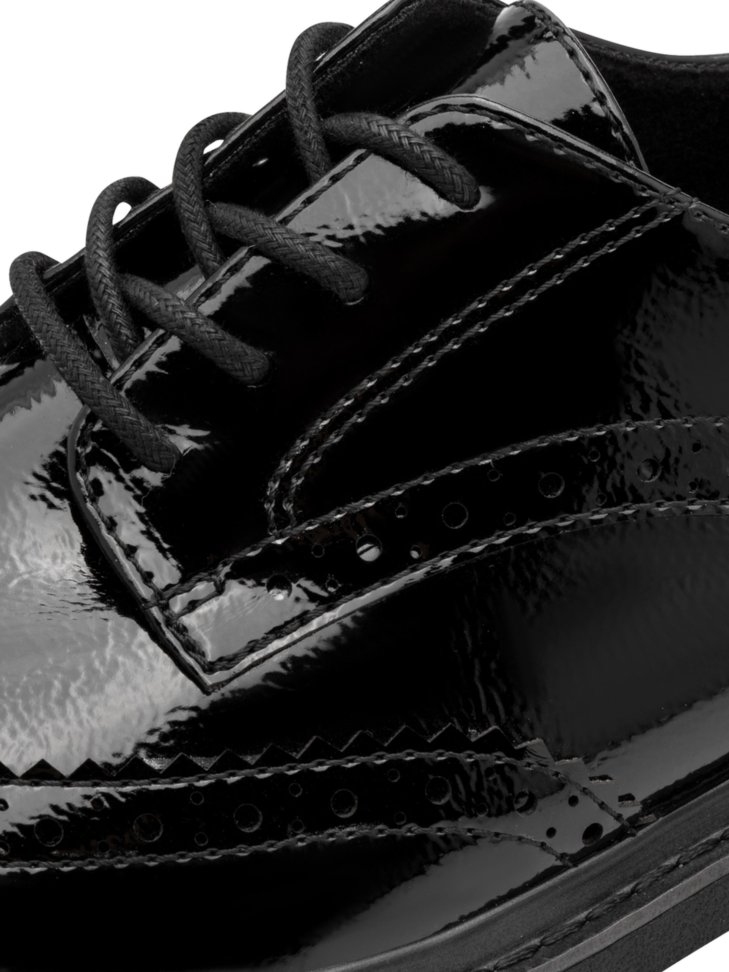 Tamaris Schnürschuh in Schwarz