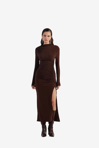 Robe HOLLY LOLLY en marron : devant