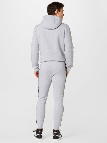 SikSilk Jogginganzug in Grau