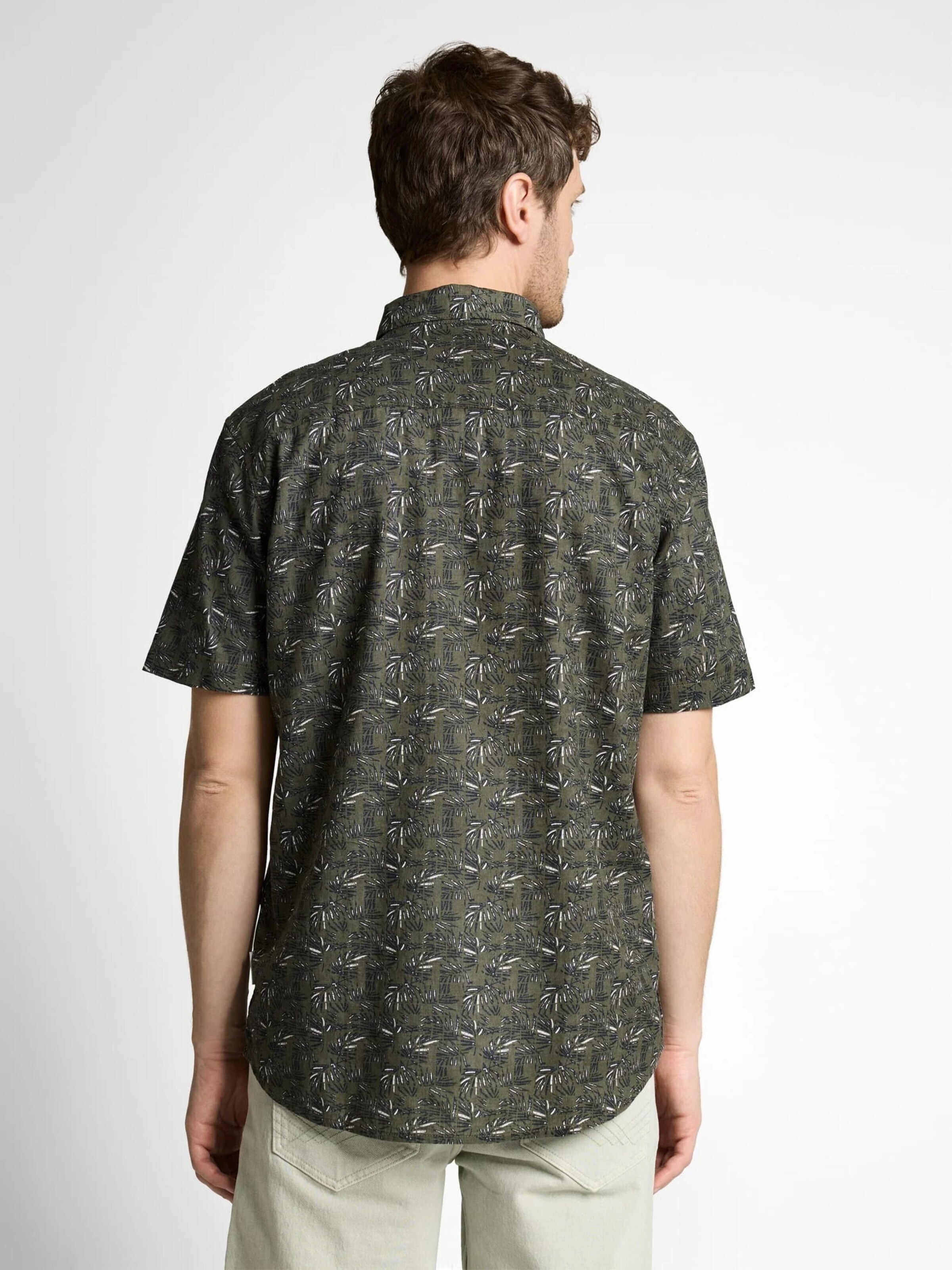 TOM TAILOR Comfort fit Button Up Shirt in Green