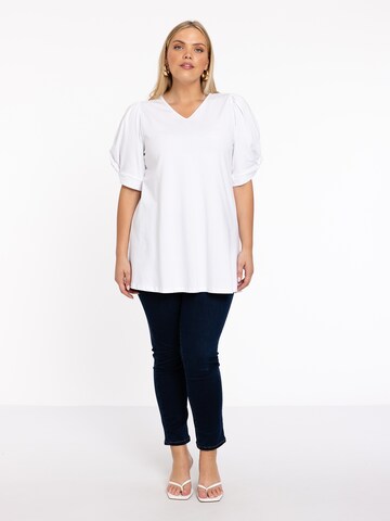 Yoek Tunic in White