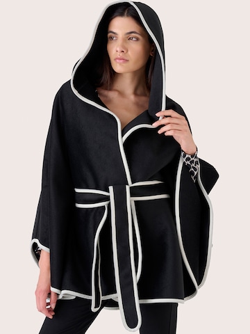 Camomilla Italia Scarf in Black