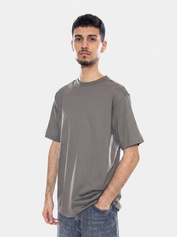 Only & Sons Strickjacke 'ONSFRED LIFE RLX SS Tee NOOS'‌‌‌‌‌ in Grau: Vorderseite