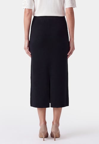 Usha - Falda en negro
