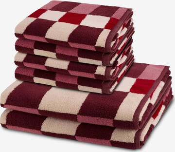 ROSS Towel 'Three Stars' in Red: front
