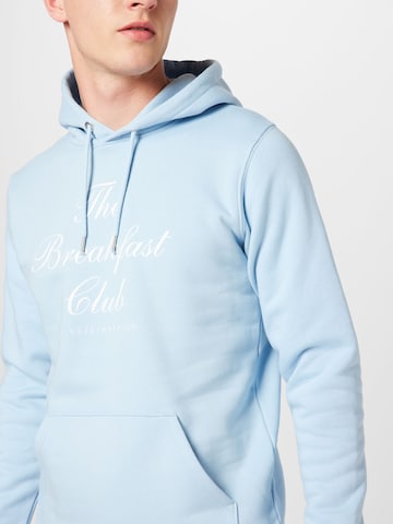 EINSTEIN & NEWTON Sweatshirt 'Breakfast Club' i blå