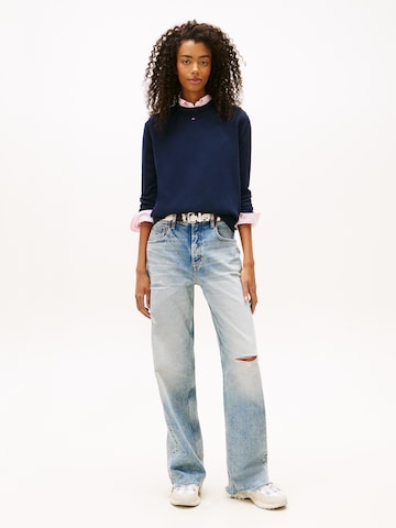 Tommy Jeans Sweter 'Essential' w kolorze niebieski