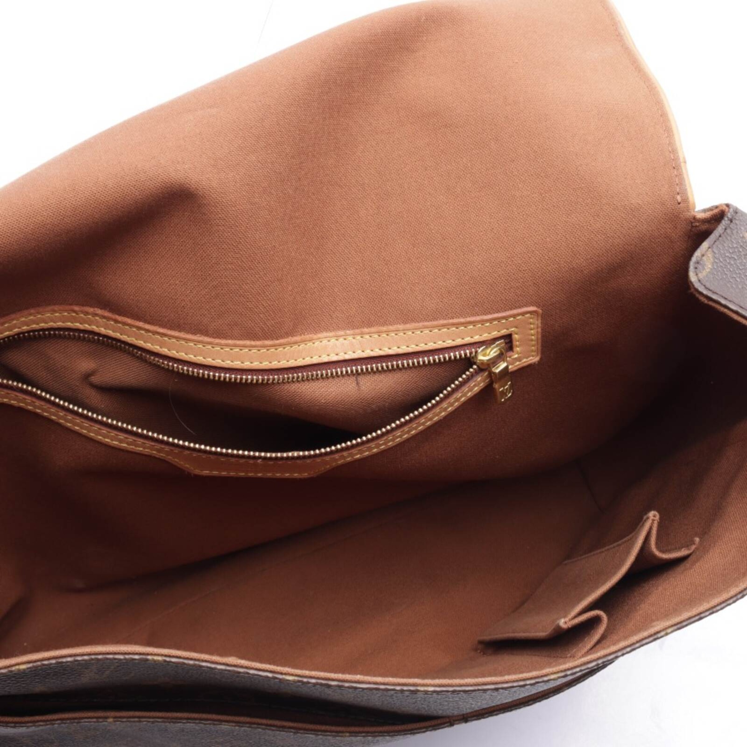 Louis Vuitton Bag in One size in Brown