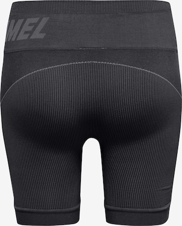 Hummel Skinny Sportshorts in Schwarz