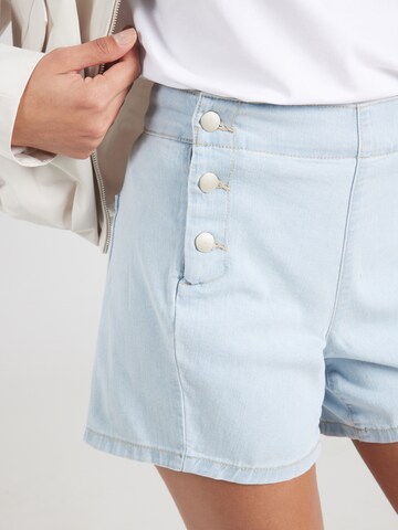 regular Jeans di VERO MODA in blu
