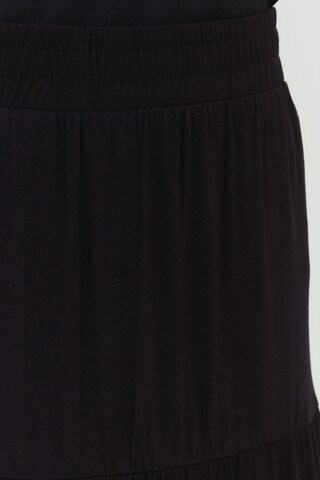 Gonna di b.young in nero
